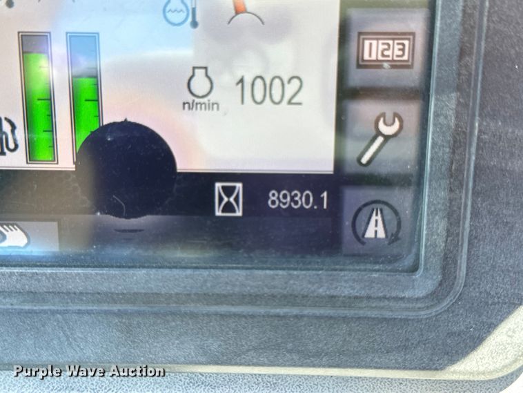 image for item DL4441 2015 Caterpillar  AP1055F paver