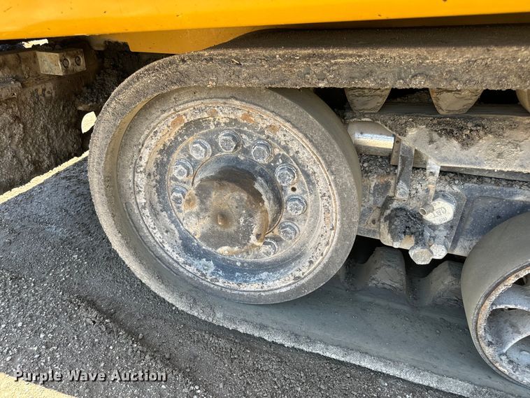 image for item DL4441 2015 Caterpillar  AP1055F paver