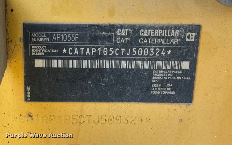 image for item DL4441 2015 Caterpillar  AP1055F paver