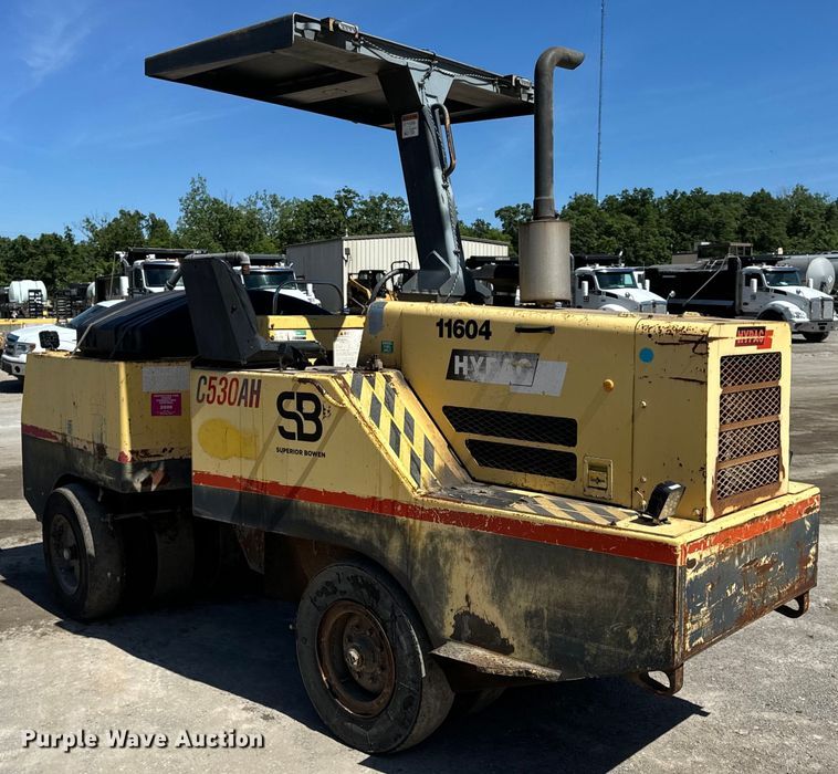 image for item DL4442 2004 Hypac C530AH pneumatic roller