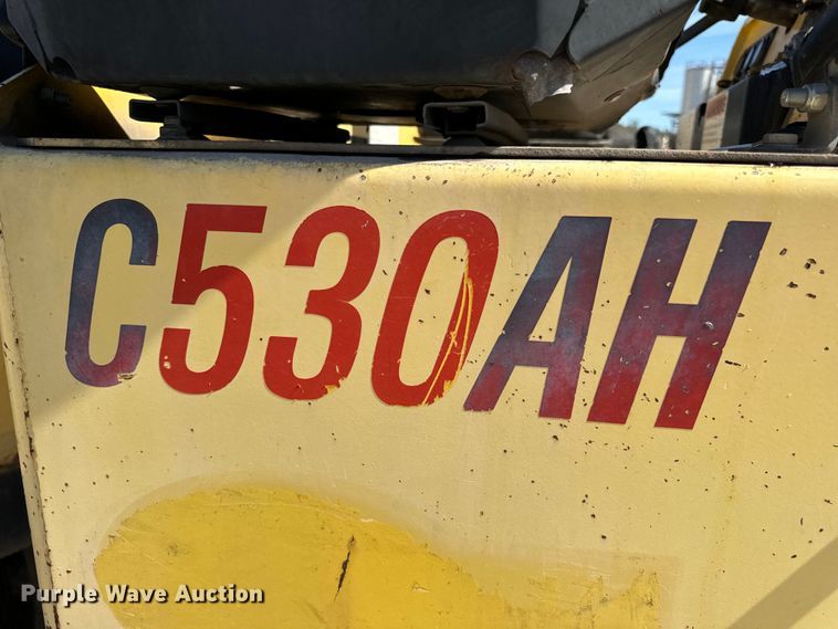 image for item DL4442 2004 Hypac C530AH pneumatic roller