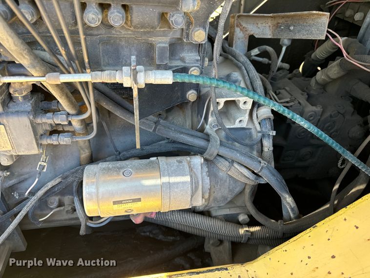 image for item DL4442 2004 Hypac C530AH pneumatic roller