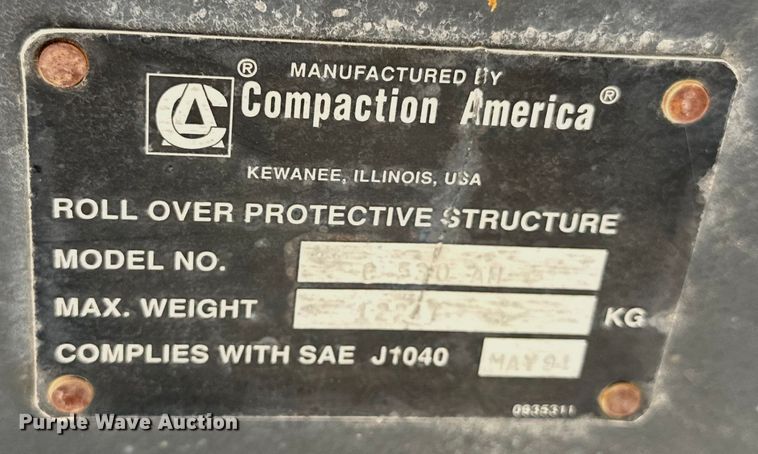 image for item DL4442 2004 Hypac C530AH pneumatic roller