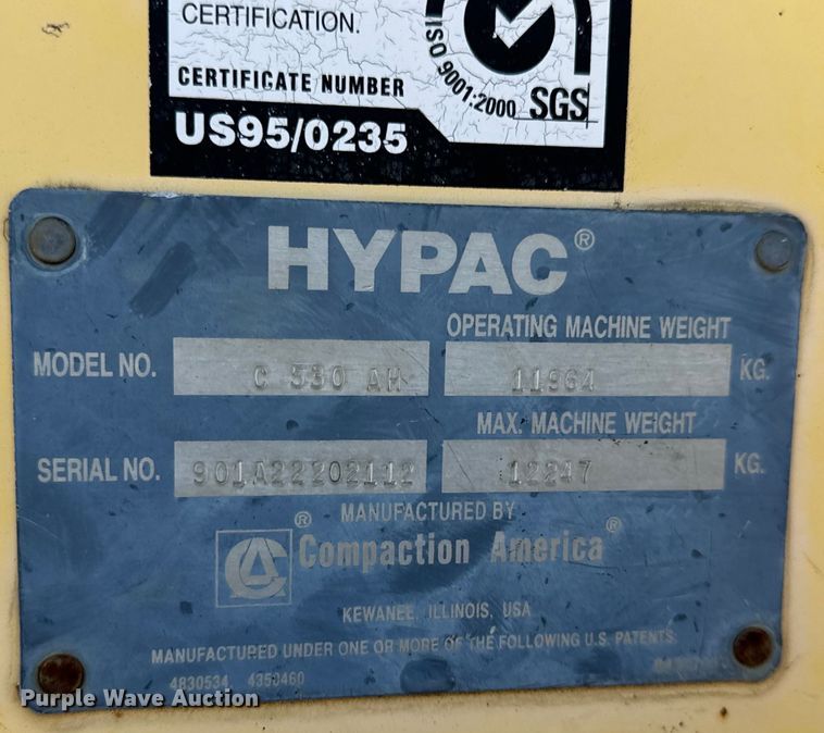 image for item DL4442 2004 Hypac C530AH pneumatic roller