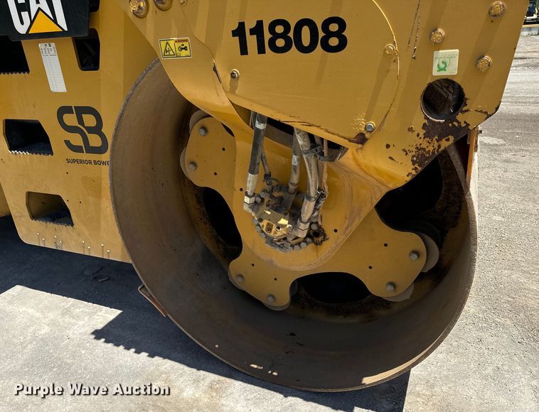 image for item DL4444 2015 Caterpillar  CB54 XW double drum vibratory roller