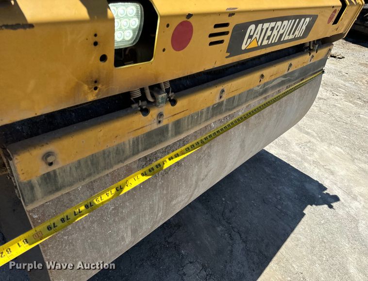 image for item DL4444 2015 Caterpillar  CB54 XW double drum vibratory roller