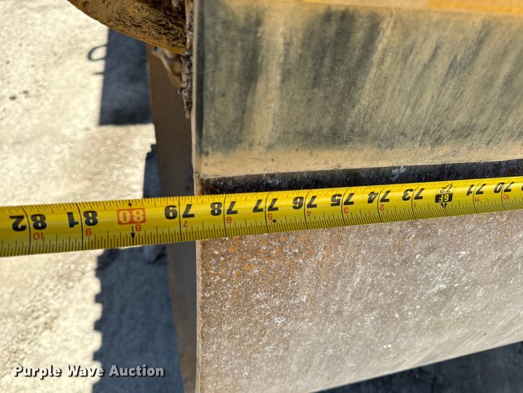 image for item DL4444 2015 Caterpillar  CB54 XW double drum vibratory roller