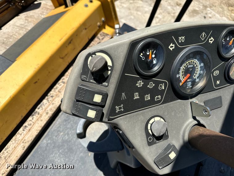 image for item DL4444 2015 Caterpillar  CB54 XW double drum vibratory roller