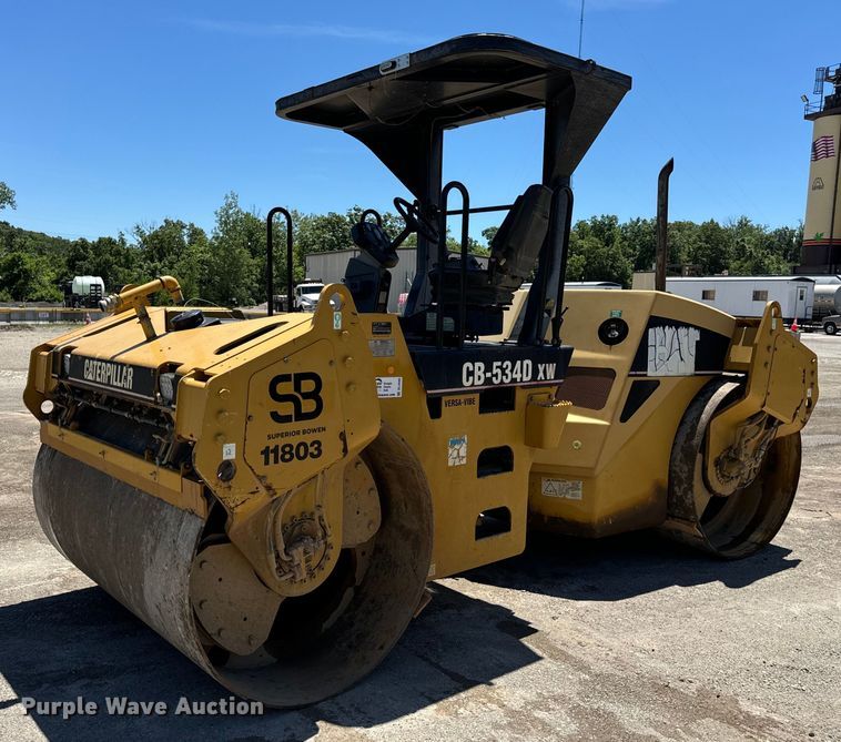 image for item DL4445 2003 Caterpillar  CB-534D XW double drum vibratory roller