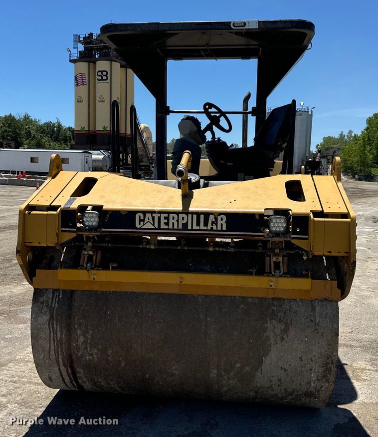 image for item DL4445 2003 Caterpillar  CB-534D XW double drum vibratory roller