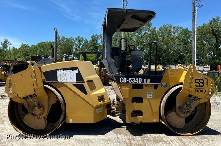 image for item DL4445 2003 Caterpillar  CB-534D XW double drum vibratory roller