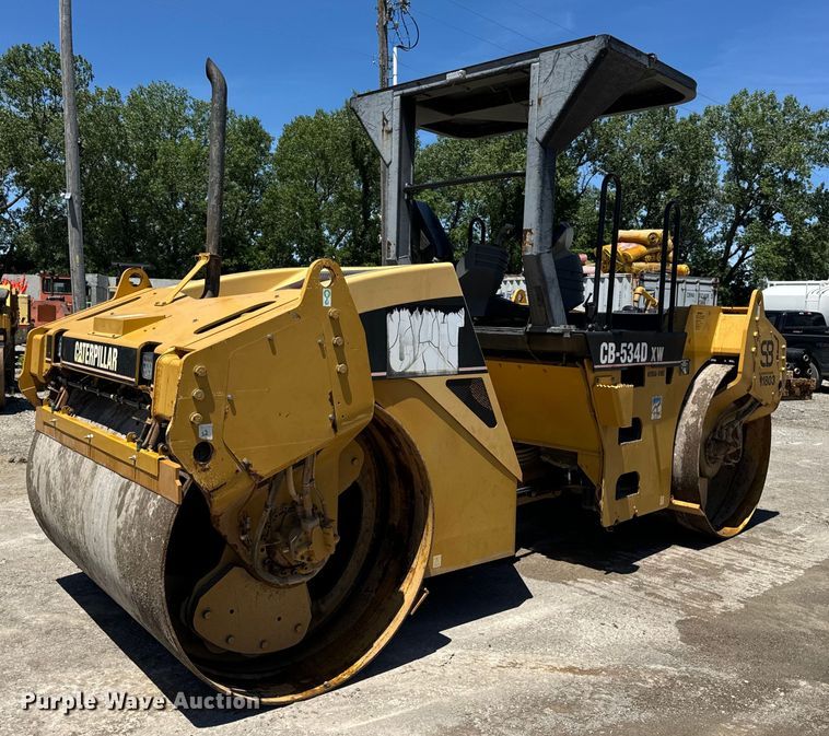 image for item DL4445 2003 Caterpillar  CB-534D XW double drum vibratory roller