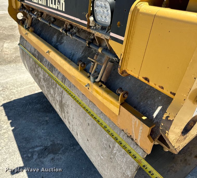 image for item DL4445 2003 Caterpillar  CB-534D XW double drum vibratory roller