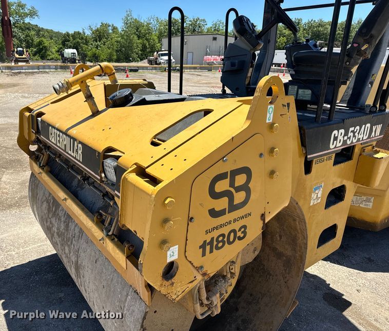 image for item DL4445 2003 Caterpillar  CB-534D XW double drum vibratory roller