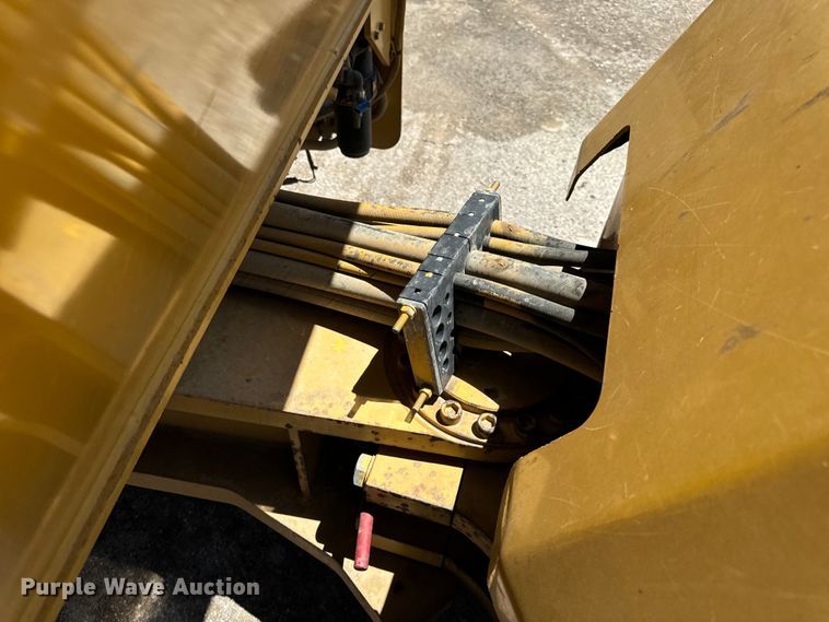 image for item DL4445 2003 Caterpillar  CB-534D XW double drum vibratory roller