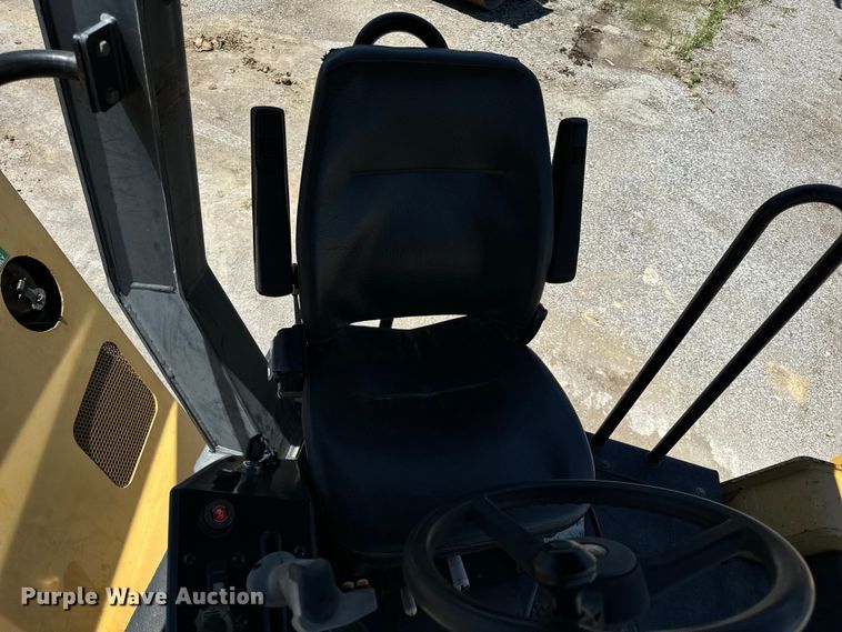 image for item DL4445 2003 Caterpillar  CB-534D XW double drum vibratory roller