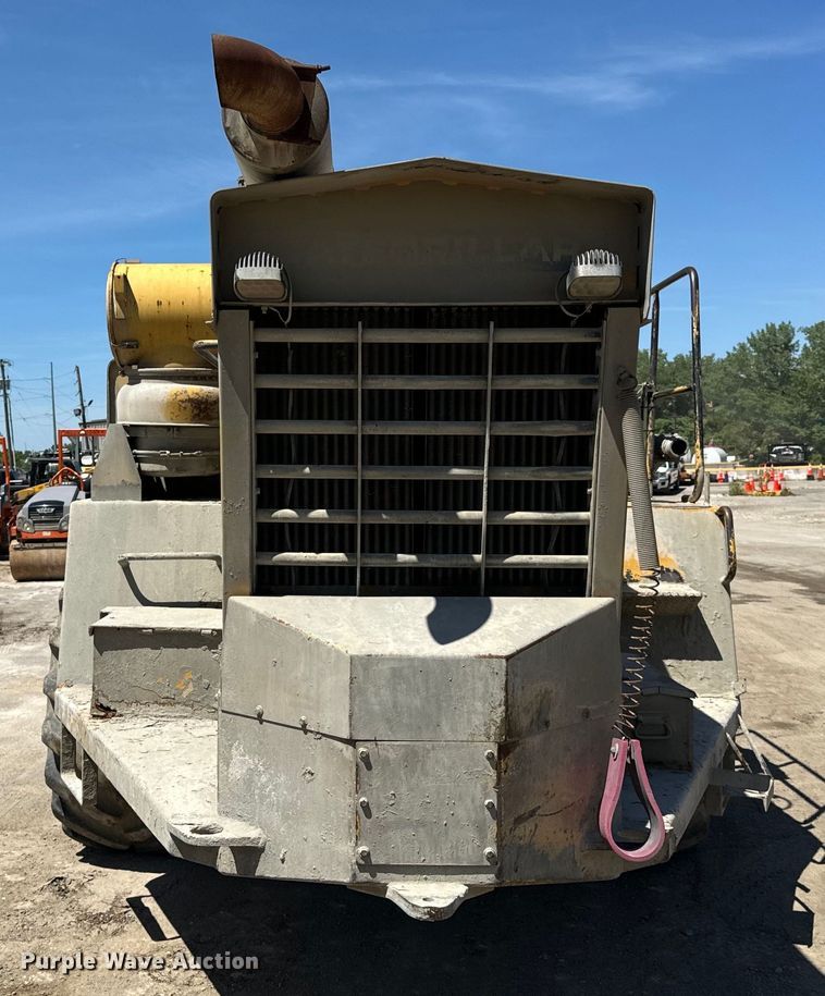 image for item DL4446 1990 Caterpillar  SS-250 soil stabilizer