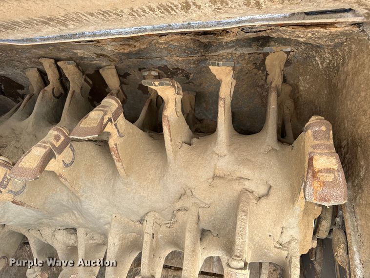 image for item DL4446 1990 Caterpillar  SS-250 soil stabilizer