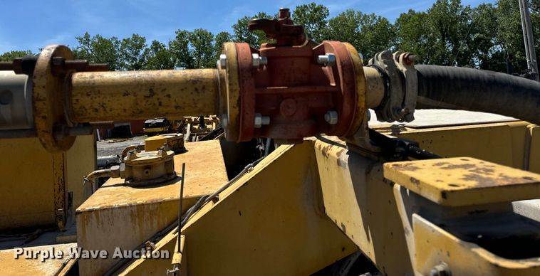 image for item DL4446 1990 Caterpillar  SS-250 soil stabilizer