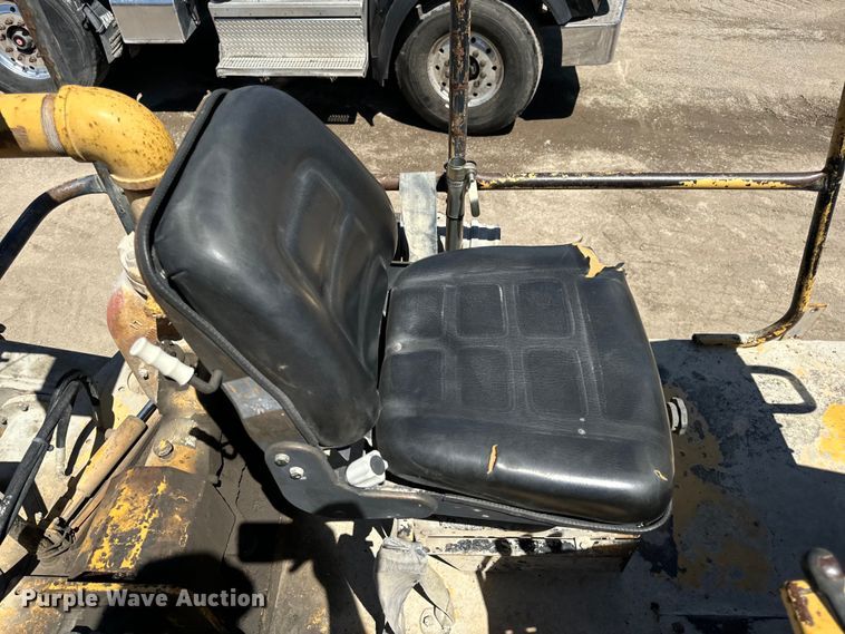 image for item DL4446 1990 Caterpillar  SS-250 soil stabilizer