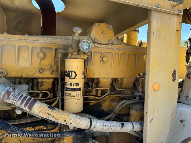 image for item DL4446 1990 Caterpillar  SS-250 soil stabilizer