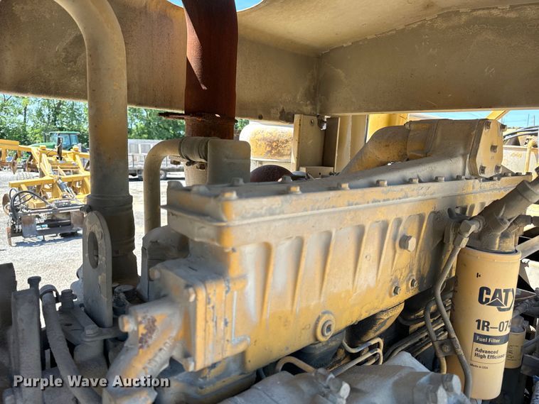 image for item DL4446 1990 Caterpillar  SS-250 soil stabilizer