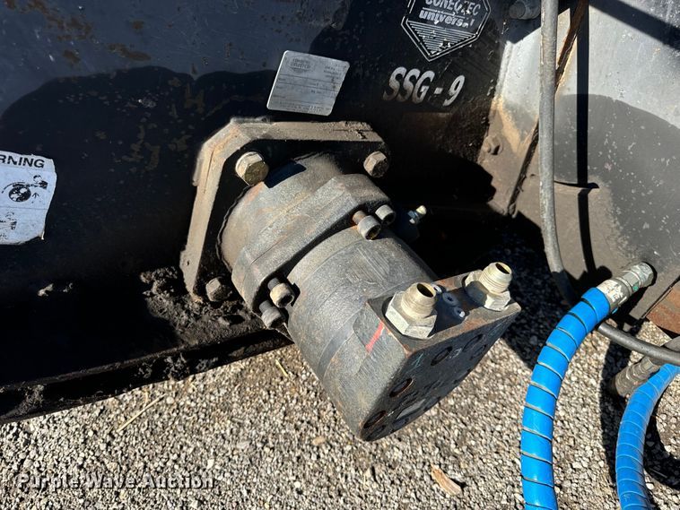 image for item DL4447 Coneqtec Universal SSG9 skid steer rock saw