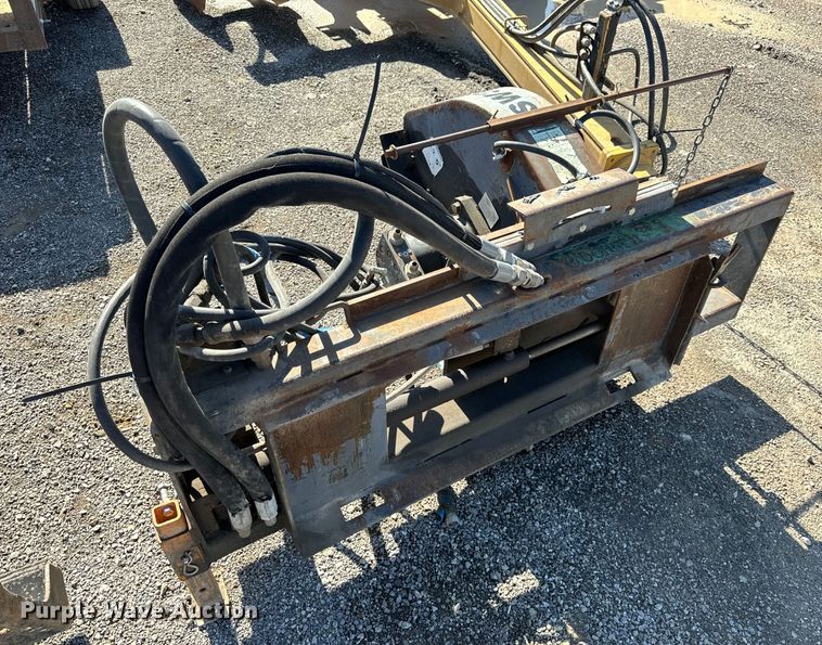 image for item DL4447 Coneqtec Universal SSG9 skid steer rock saw