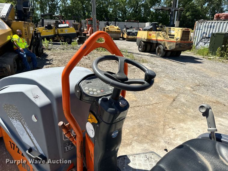 image for item DL4448 2008 Hamm HD12 VV double drum vibratory roller