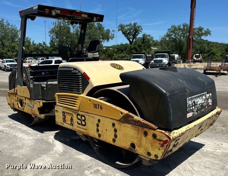 image for item DL4449 2009 Hypac C766D double drum vibratory roller