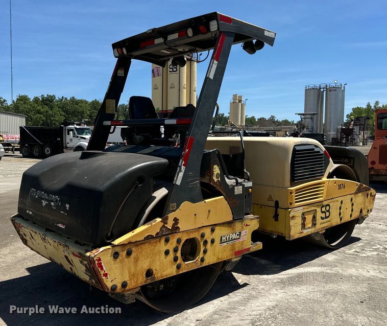 image for item DL4449 2009 Hypac C766D double drum vibratory roller