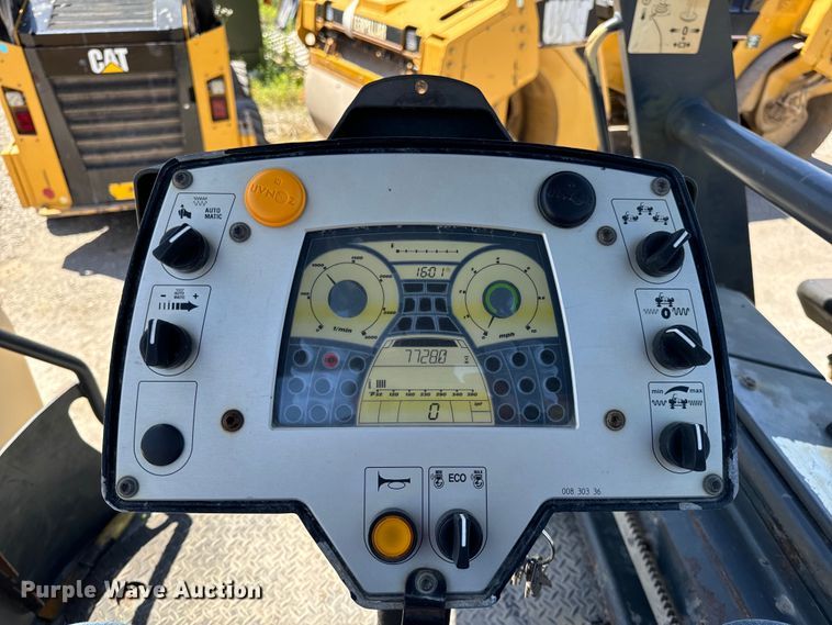 image for item DL4449 2009 Hypac C766D double drum vibratory roller