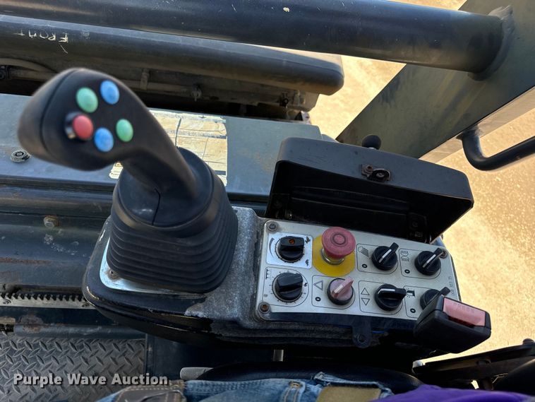 image for item DL4449 2009 Hypac C766D double drum vibratory roller