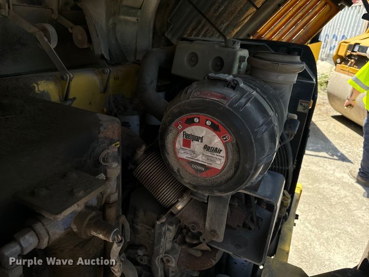 image for item DL4449 2009 Hypac C766D double drum vibratory roller