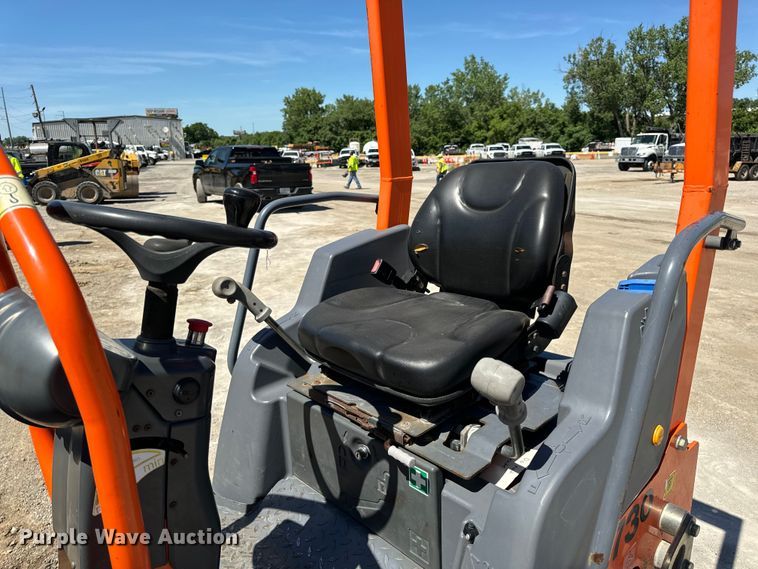 image for item DL4450 2010 Hamm HD12 VT combination vibratory roller