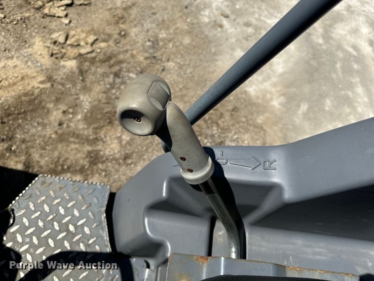 image for item DL4450 2010 Hamm HD12 VT combination vibratory roller