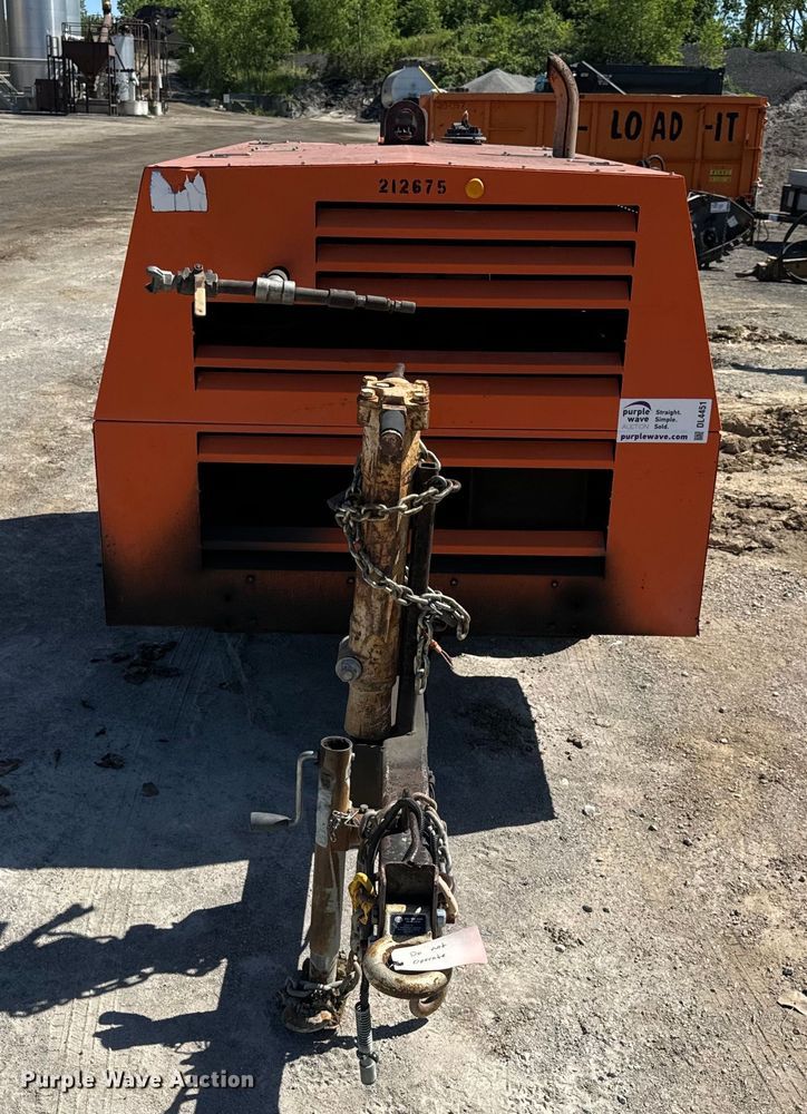 image for item DL4451 2007 Sullivan-Palatek D210Q air compressor