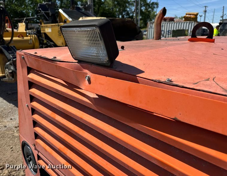 image for item DL4451 2007 Sullivan-Palatek D210Q air compressor