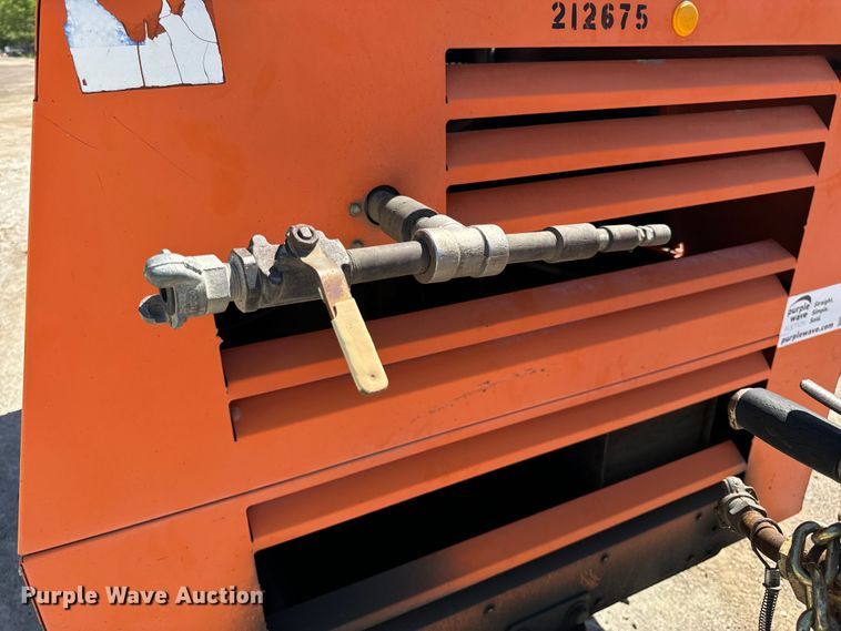 image for item DL4451 2007 Sullivan-Palatek D210Q air compressor