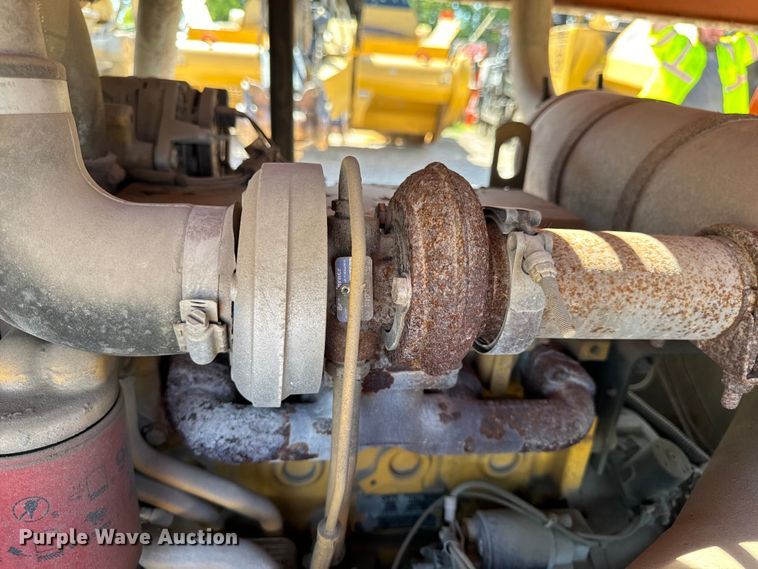 image for item DL4451 2007 Sullivan-Palatek D210Q air compressor