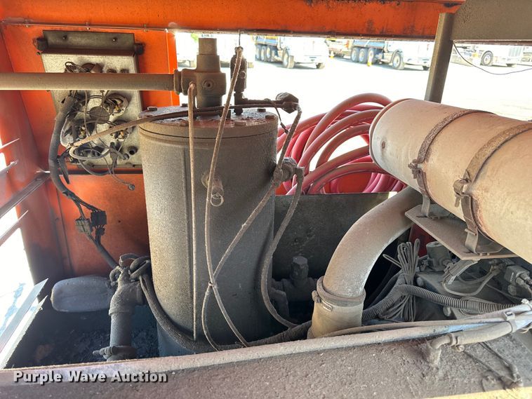 image for item DL4451 2007 Sullivan-Palatek D210Q air compressor