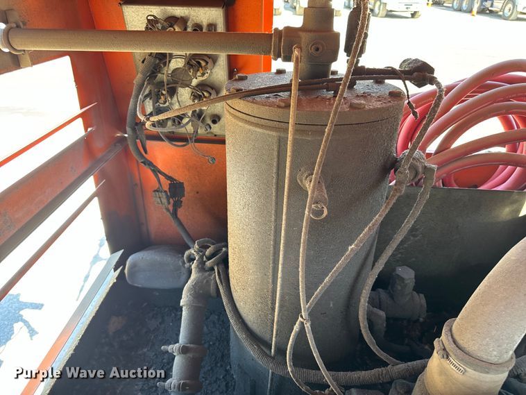 image for item DL4451 2007 Sullivan-Palatek D210Q air compressor