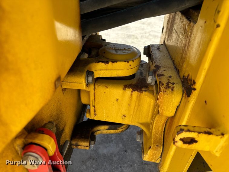 image for item DL4452 2015 Bomag BW120SL-5 double drum vibratory roller