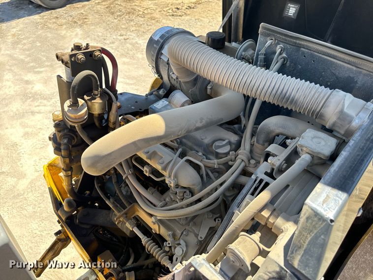 image for item DL4452 2015 Bomag BW120SL-5 double drum vibratory roller