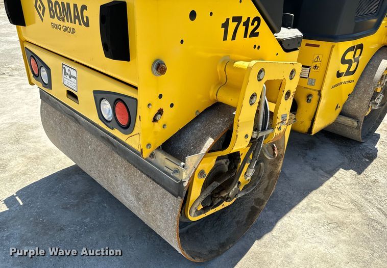 image for item DL4452 2015 Bomag BW120SL-5 double drum vibratory roller