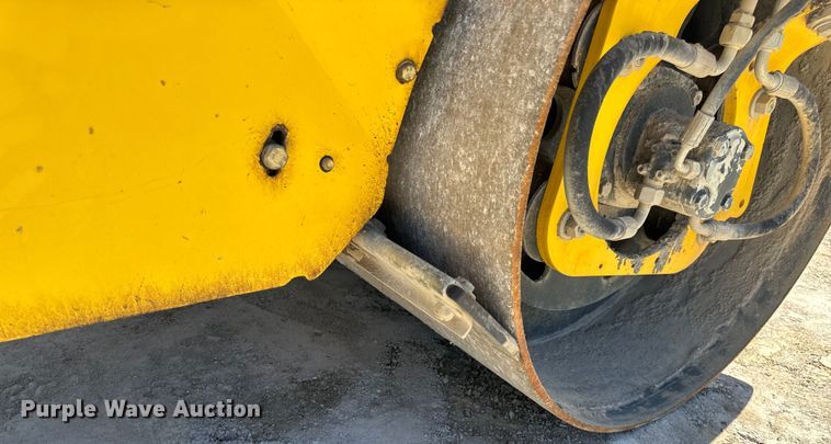 image for item DL4452 2015 Bomag BW120SL-5 double drum vibratory roller