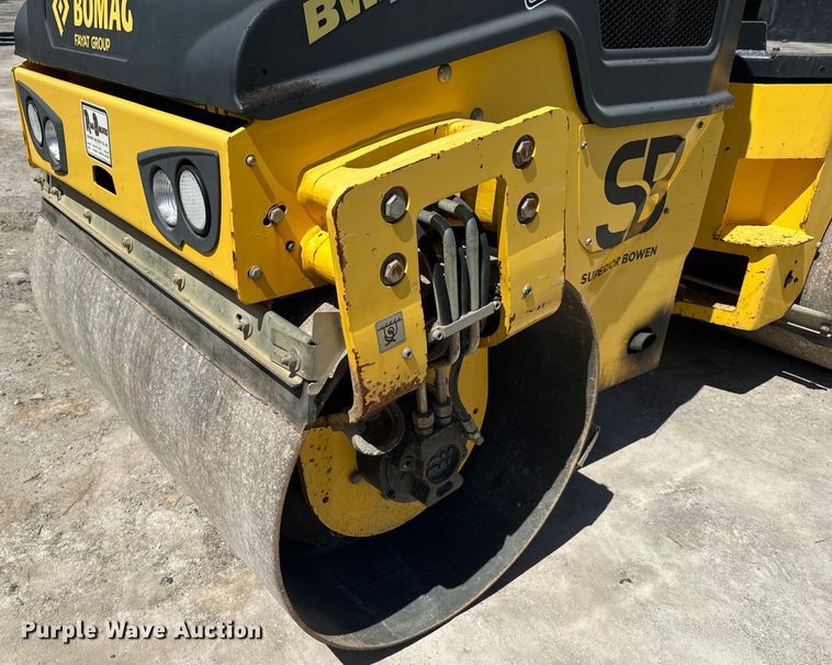image for item DL4452 2015 Bomag BW120SL-5 double drum vibratory roller