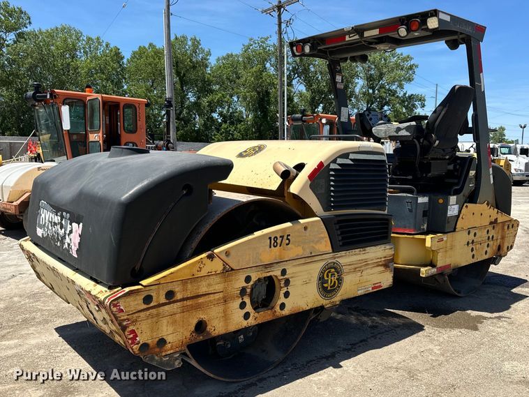 image for item DL4453 2009 Hypac C766D double drum vibratory roller