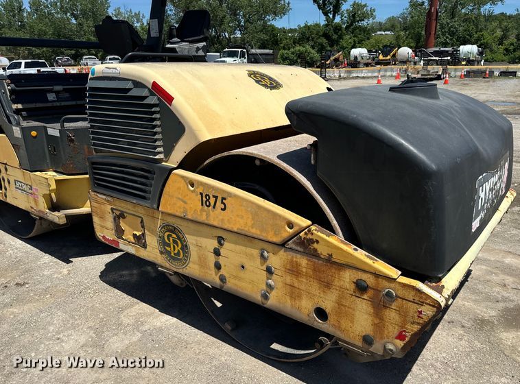 image for item DL4453 2009 Hypac C766D double drum vibratory roller