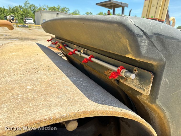 image for item DL4453 2009 Hypac C766D double drum vibratory roller